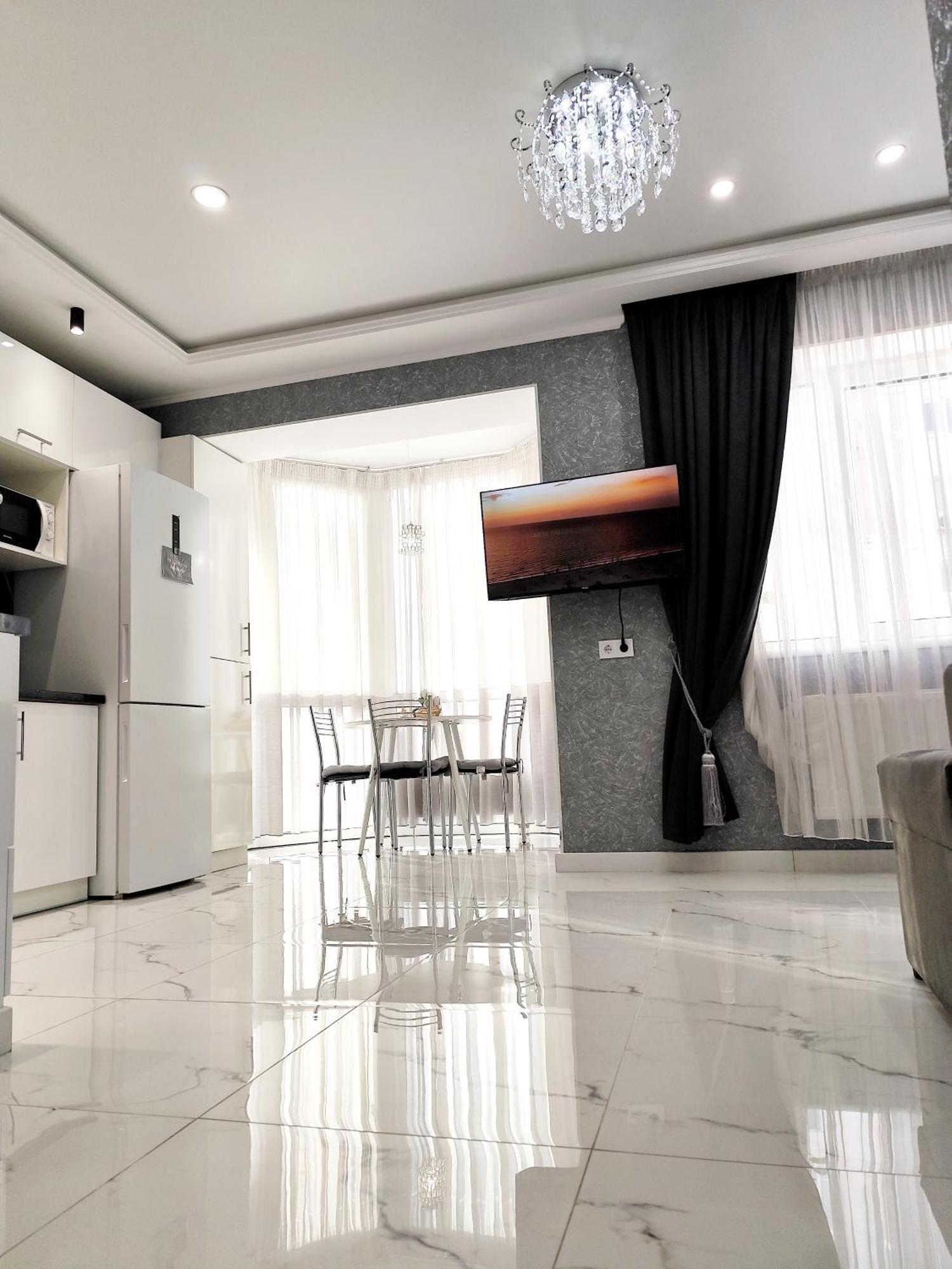 Malinki Appartement Odessa Buitenkant foto